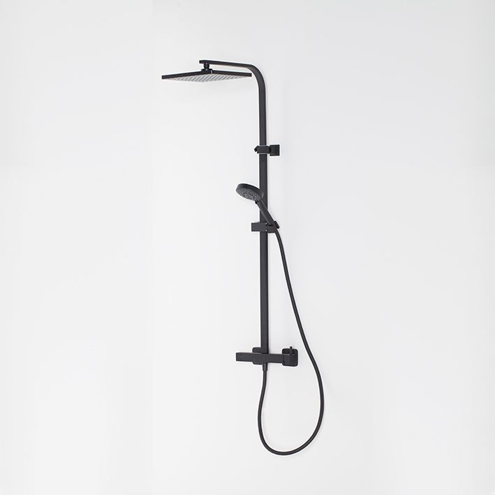 TEC SQUARE душевая стойка (однорычажный смеситель, верхний душ, держатель, ручной душ) черная